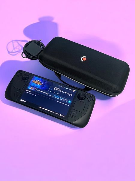 Портативная игровая приставка Steam Deck OLED 1 ТБ + Гарантия 22111 фото
