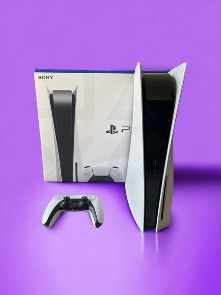 Стаціонарна ігрова консоль PlayStation 5 з дисководом, 2 джойстики + Гарантія 2209384112 фото