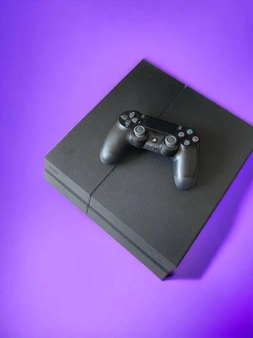 Стаціонарна ігрова консоль PlayStation 4 FAT 1 ТБ + 2 джойстики, Гарантія 21211 фото