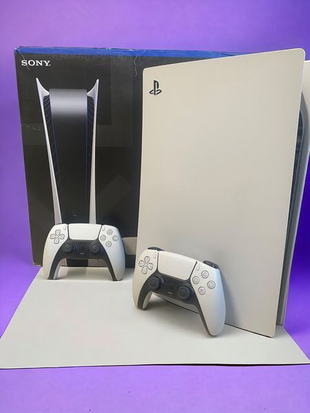 Стаціонарна ігрова консоль PlayStation 5 без дисковода, 1 джойстик + Гарантія 2186513293 фото